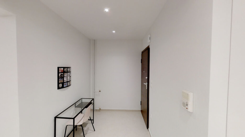 Central Athens 1 Bed · 70 sqm image6